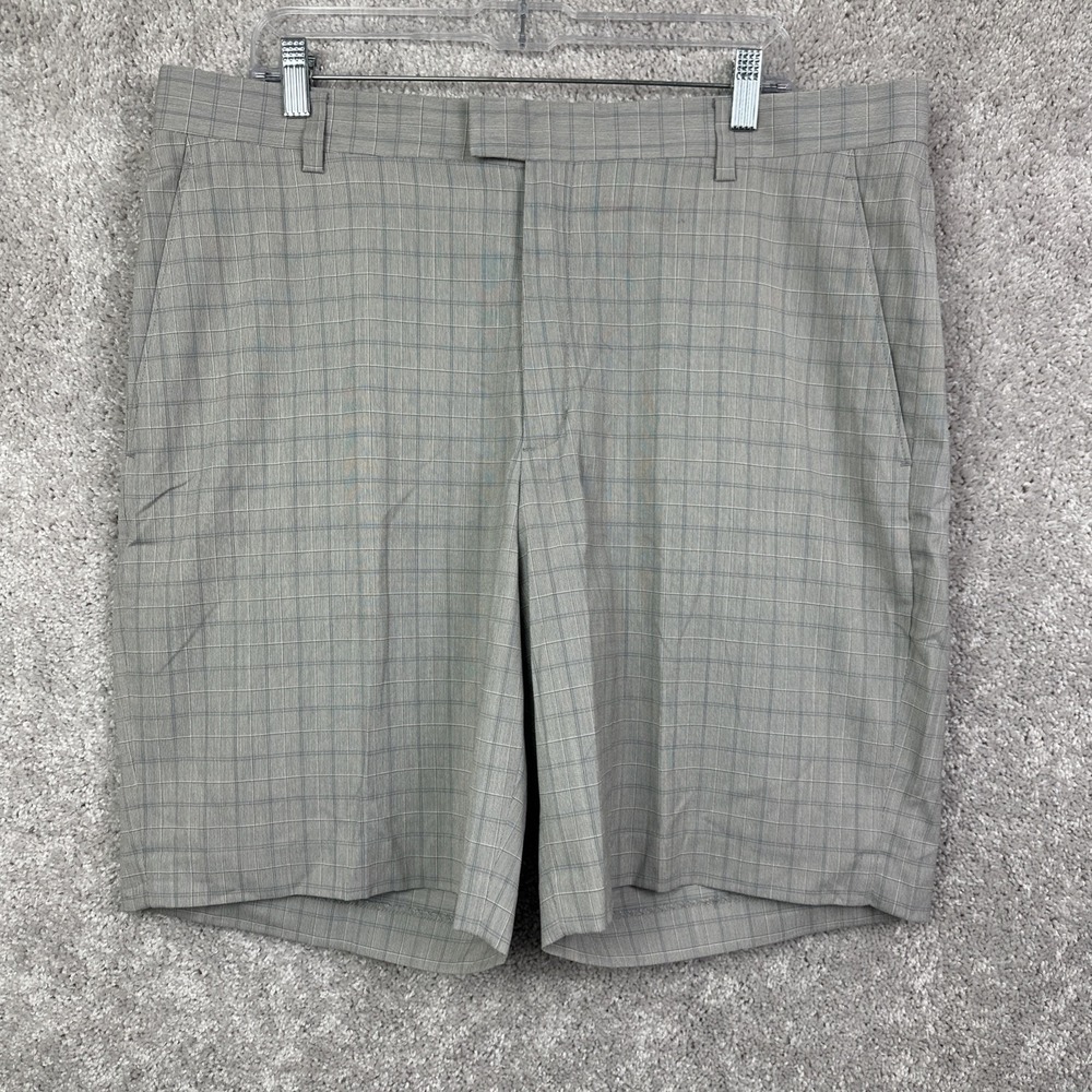 Tiger Woods Collection Gray Blue Plaid Shorts Men Size 38‎ Golf Performance